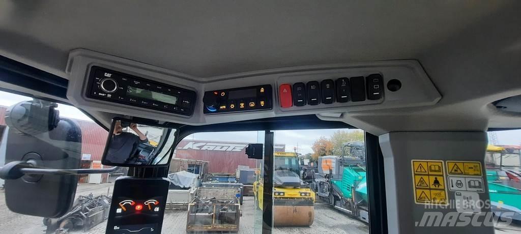 CAT 906 Φορτωτές με λάστιχα (Τροχοφόροι)
