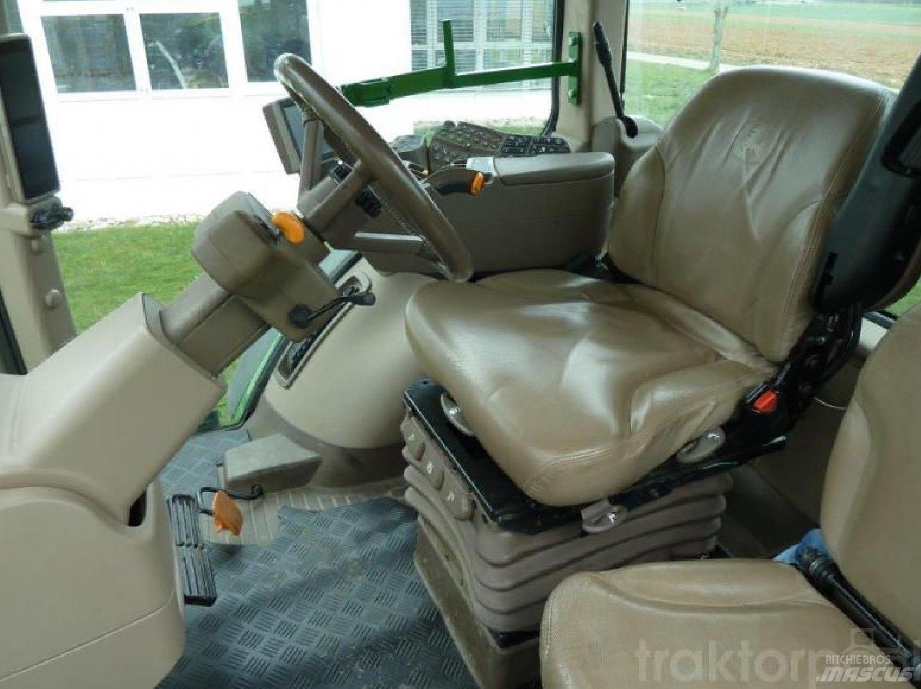 John Deere 7230R Τρακτέρ
