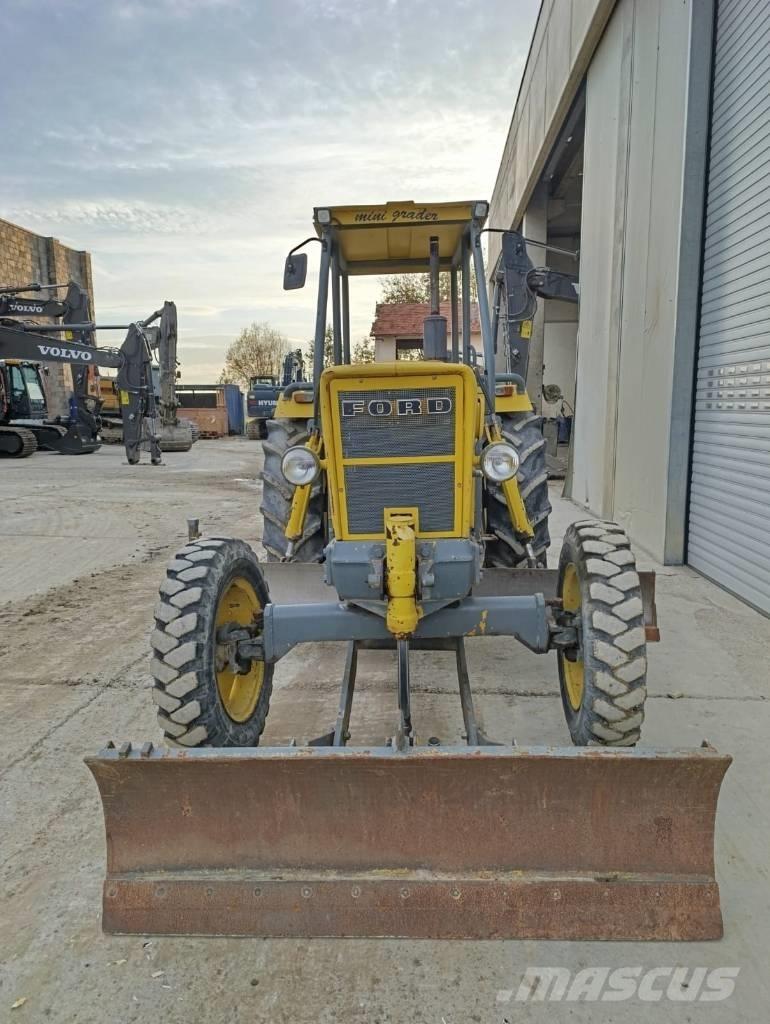 Ford Minigrader Γκρέιντερς