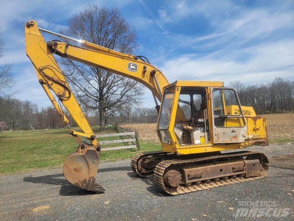 John Deere 490 Εκσκαφείς με ερπύστριες