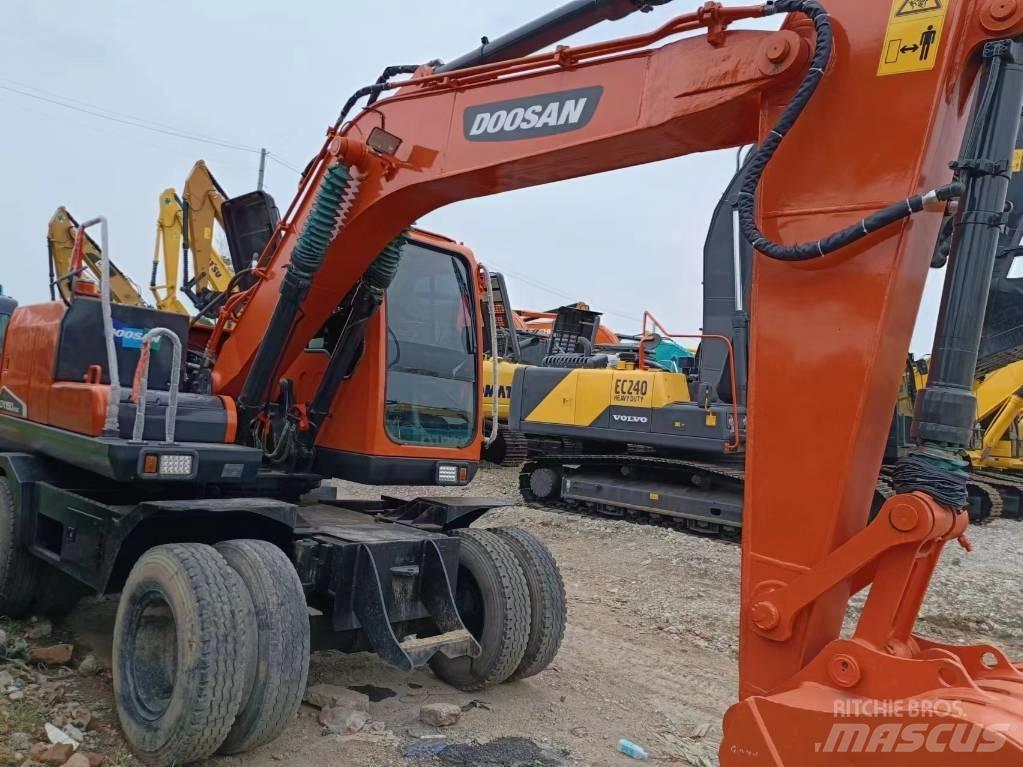 Doosan 150 W Εκσκαφείς με τροχούς - λάστιχα