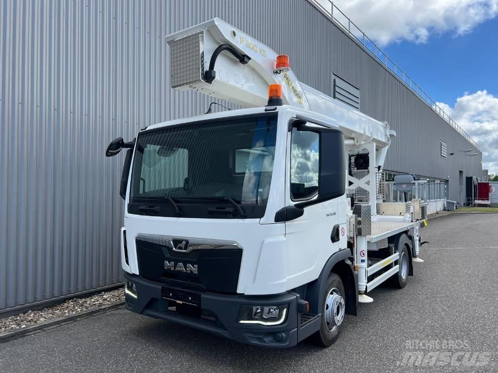 Palfinger P 300 KS Εναέριες πλατφόρμες τοποθετημένες σε φορτηγό