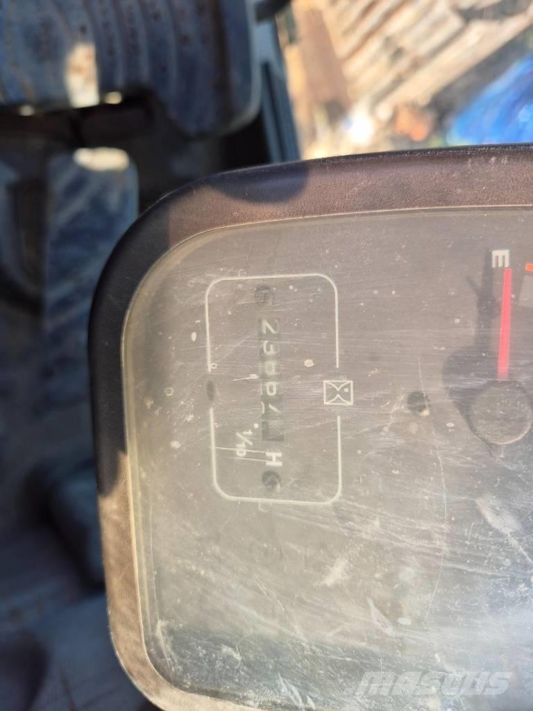 Volvo EC 290 B LC Εκσκαφείς με ερπύστριες