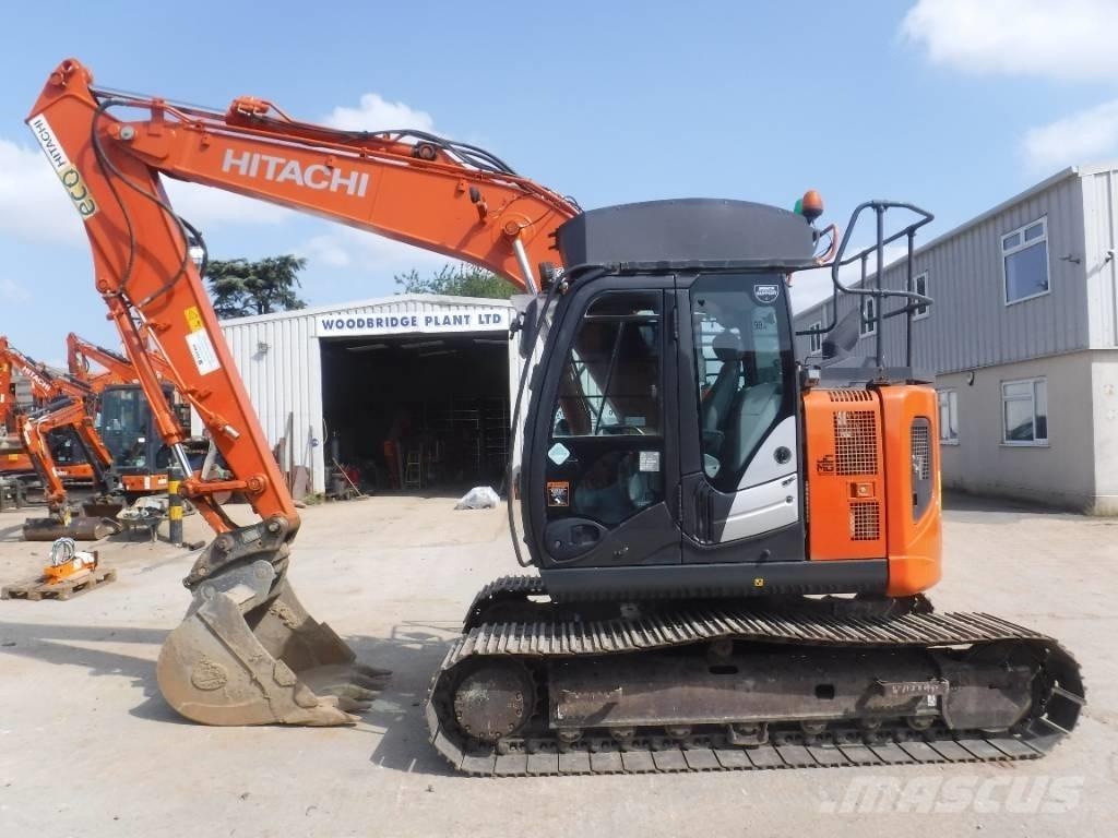 Hitachi ZX 135 US-6 Εκσκαφείς με ερπύστριες
