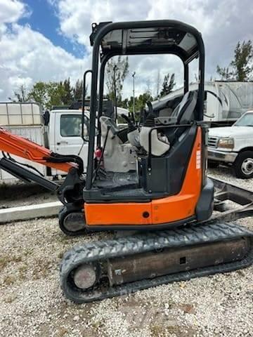 Hitachi ZX35U-5N Εκσκαφάκι (διαβολάκι) < 7t