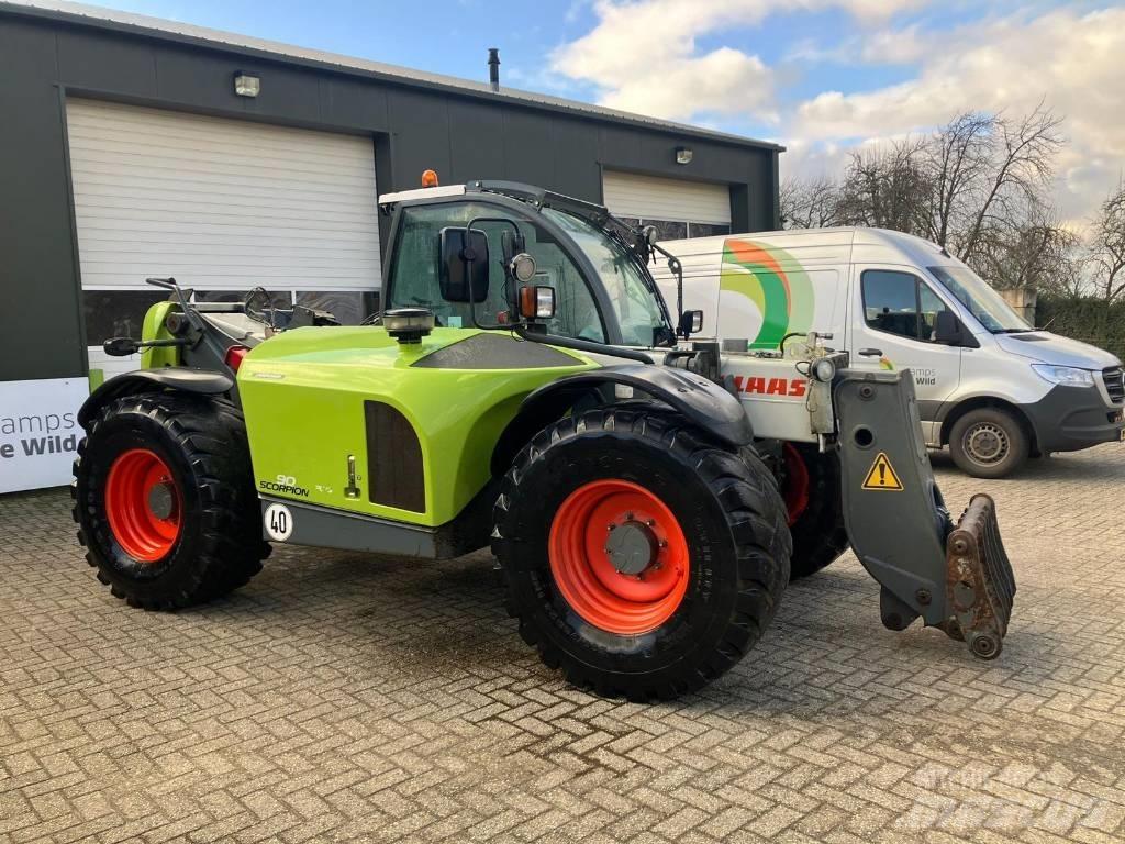 CLAAS Scorpion 9040 Συστήματα τηλεχειρισμού για τη γεωργία