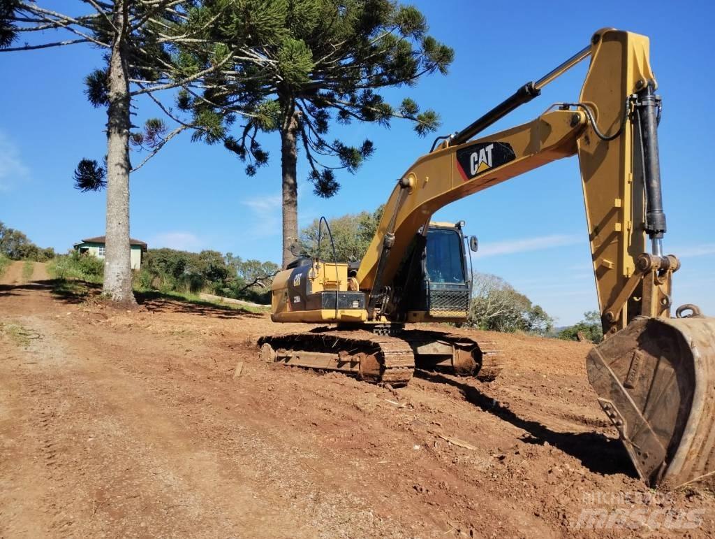 CAT 320D2 Εκσκαφείς με ερπύστριες