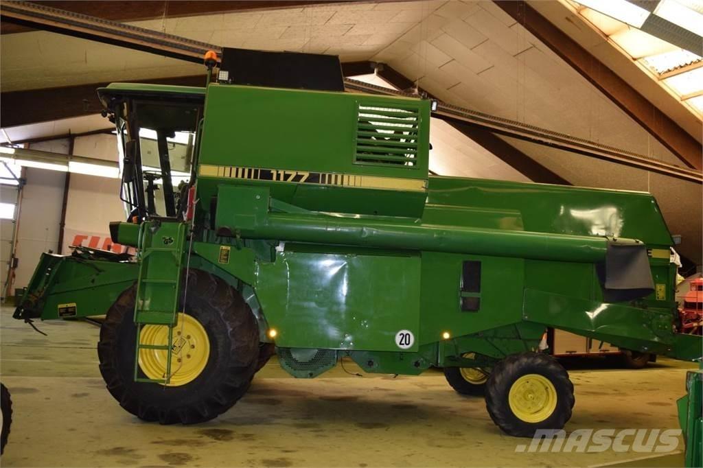 John Deere 1177 Θεριζοαλωνιστικές μηχανές