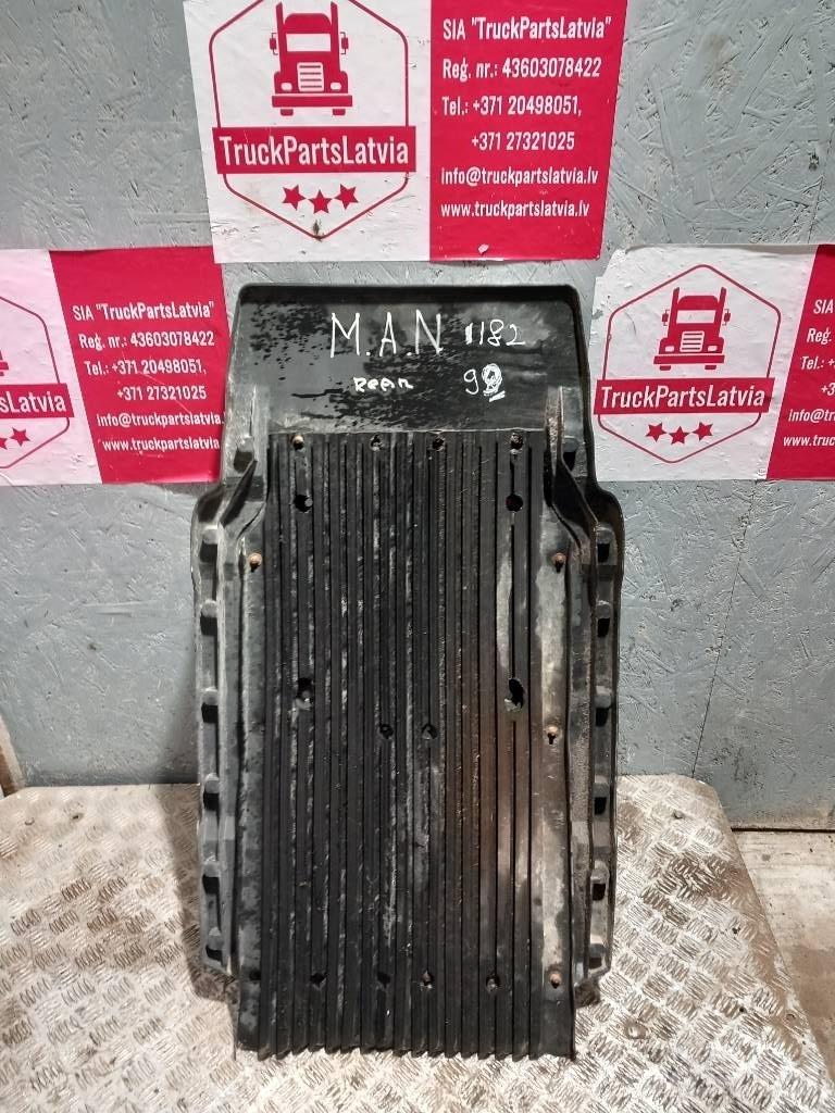 MAN TGX  81612100462 Καμπίνες και εσωτερικό