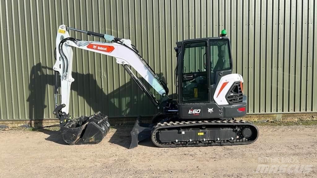 Bobcat E60 Εκσκαφάκι (διαβολάκι) < 7t