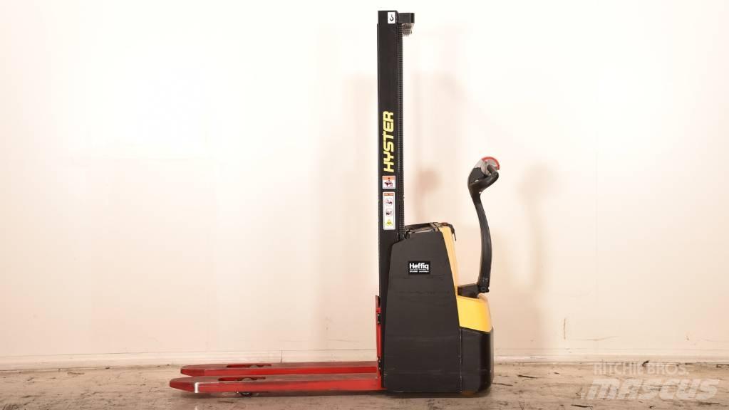 Hyster S 1.0E Παλετοφόρα πεζού χειριστή με ιστό