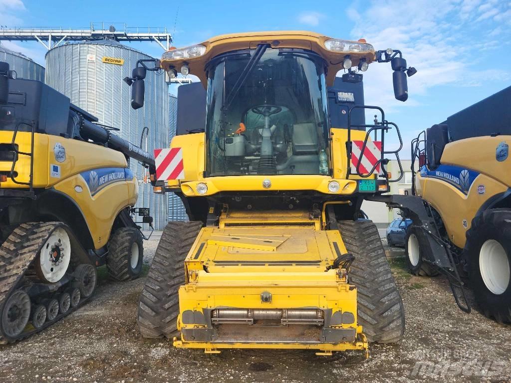New Holland CR 9090 Θεριζοαλωνιστικές μηχανές