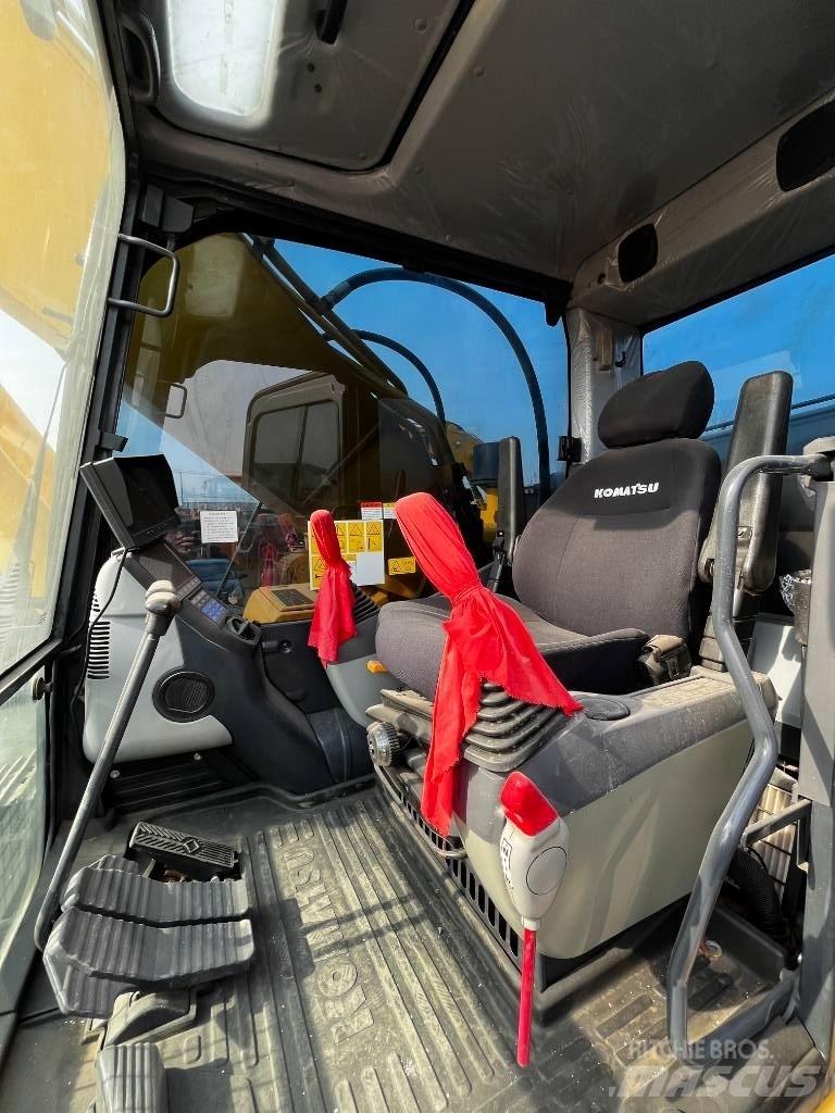 Komatsu PC 360 Εκσκαφείς με ερπύστριες