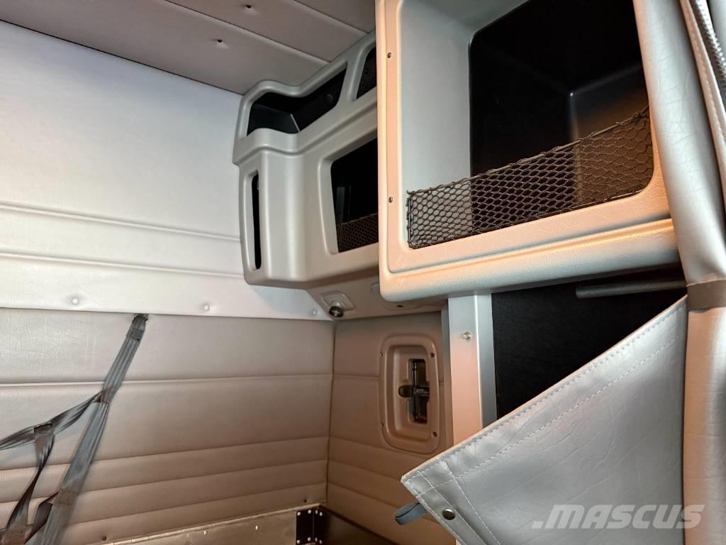 Peterbilt 389 Τράκτορες