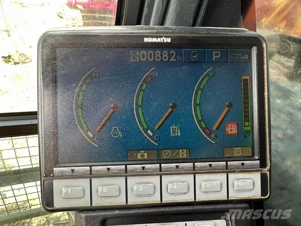 Komatsu PC 240-8 Εκσκαφείς με ερπύστριες