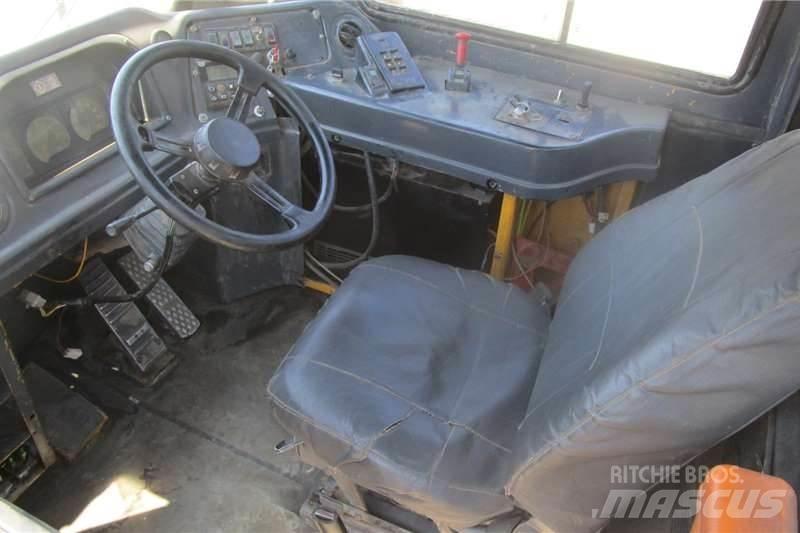 Bell B20C Βυτιοφόρα φορτηγά