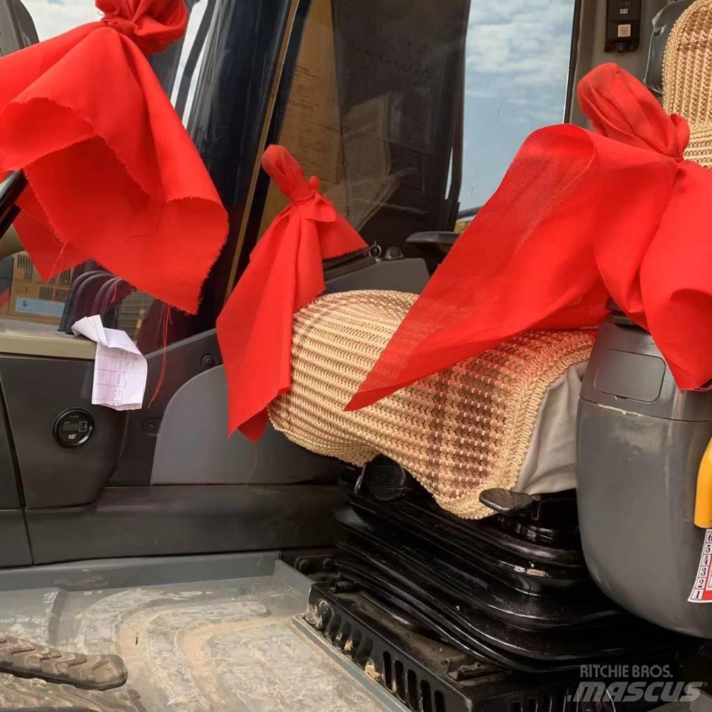 CAT 320 Εκσκαφείς με ερπύστριες