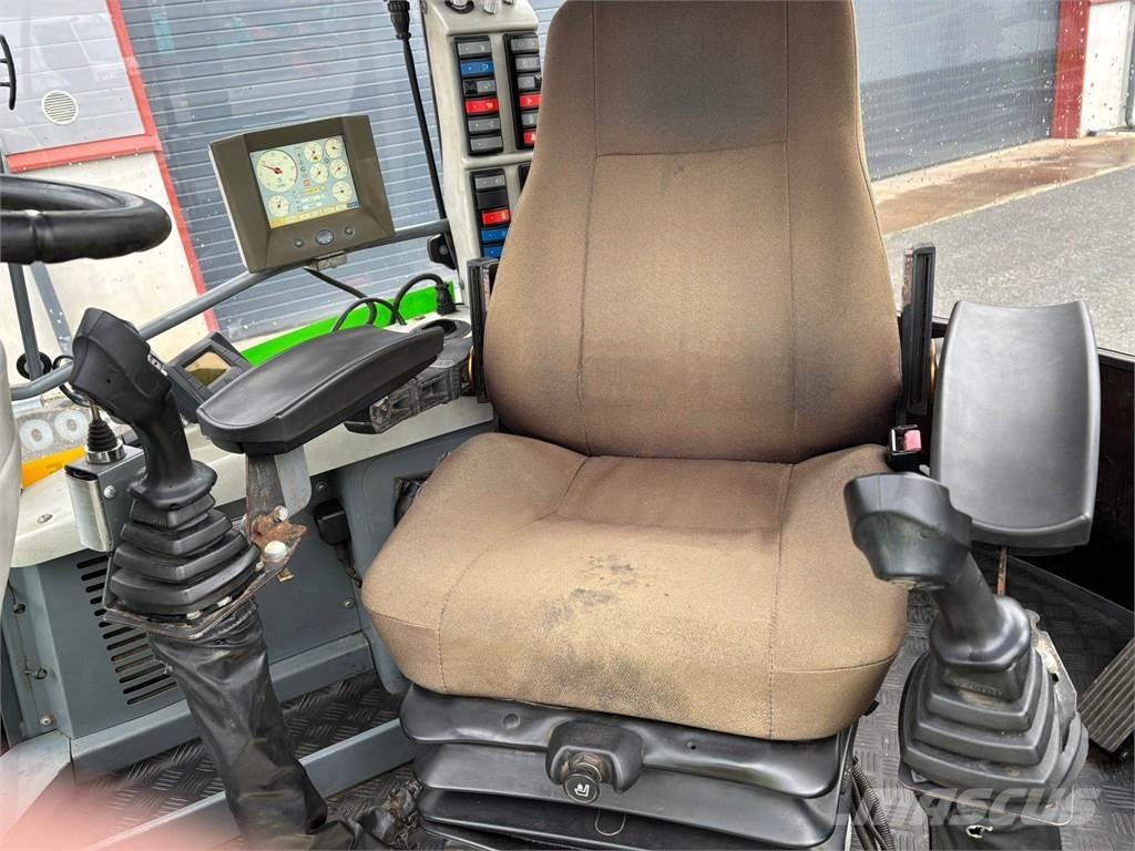 Lännen 8800E Εκσκαφείς Φορτωτές τύπου JCB