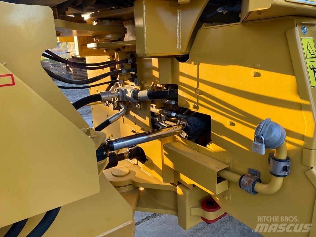 CAT 966 M Φορτωτές με λάστιχα (Τροχοφόροι)