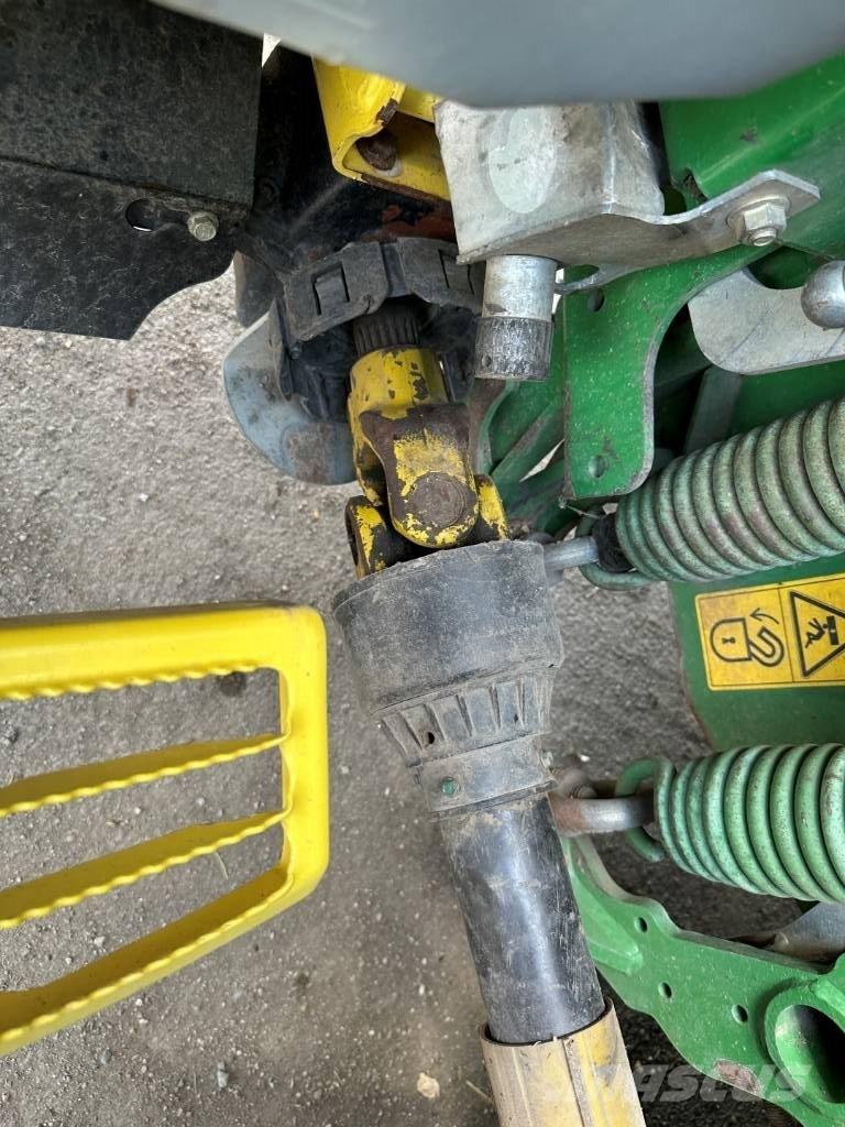John Deere 8600 Μηχανές χορτονομής