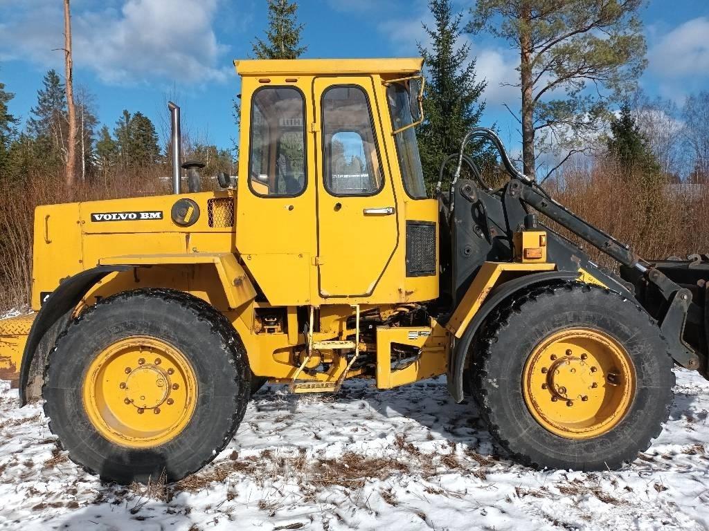 Volvo BM 4200 Φορτωτές με λάστιχα (Τροχοφόροι)