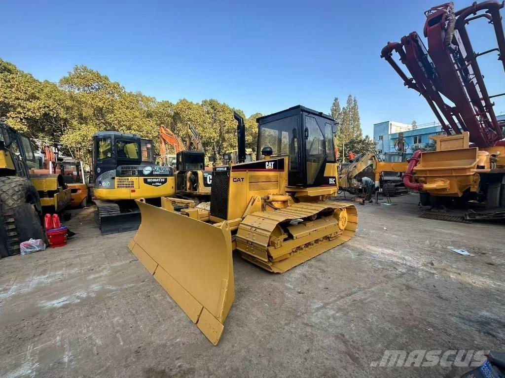 CAT D 5 C Μπουλντόζες με ερπύστριες