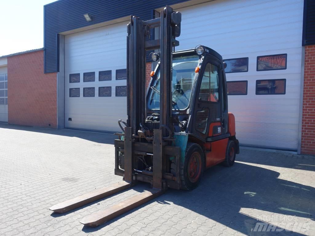 Nissan FGD 02A30Q Πετρελαιοκίνητα Κλαρκ