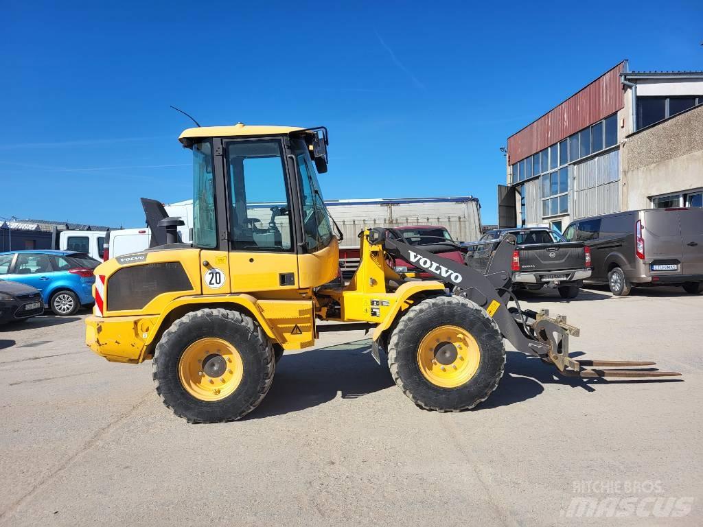 Volvo L 30 G Φορτωτές με λάστιχα (Τροχοφόροι)