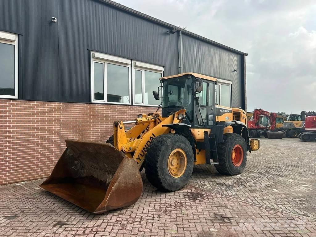 Hyundai HL 740-9A Φορτωτές με λάστιχα (Τροχοφόροι)