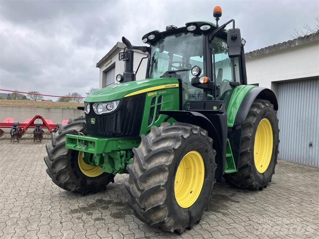 John Deere 6120M Τρακτέρ