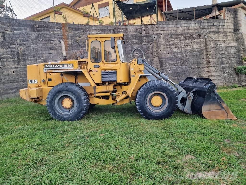 Volvo L 90 Φορτωτές με λάστιχα (Τροχοφόροι)