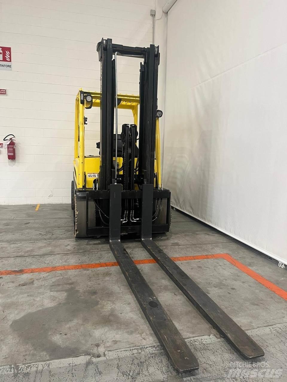 Hyster J5.5XN6 Ηλεκτρικά περονοφόρα ανυψωτικά κλαρκ