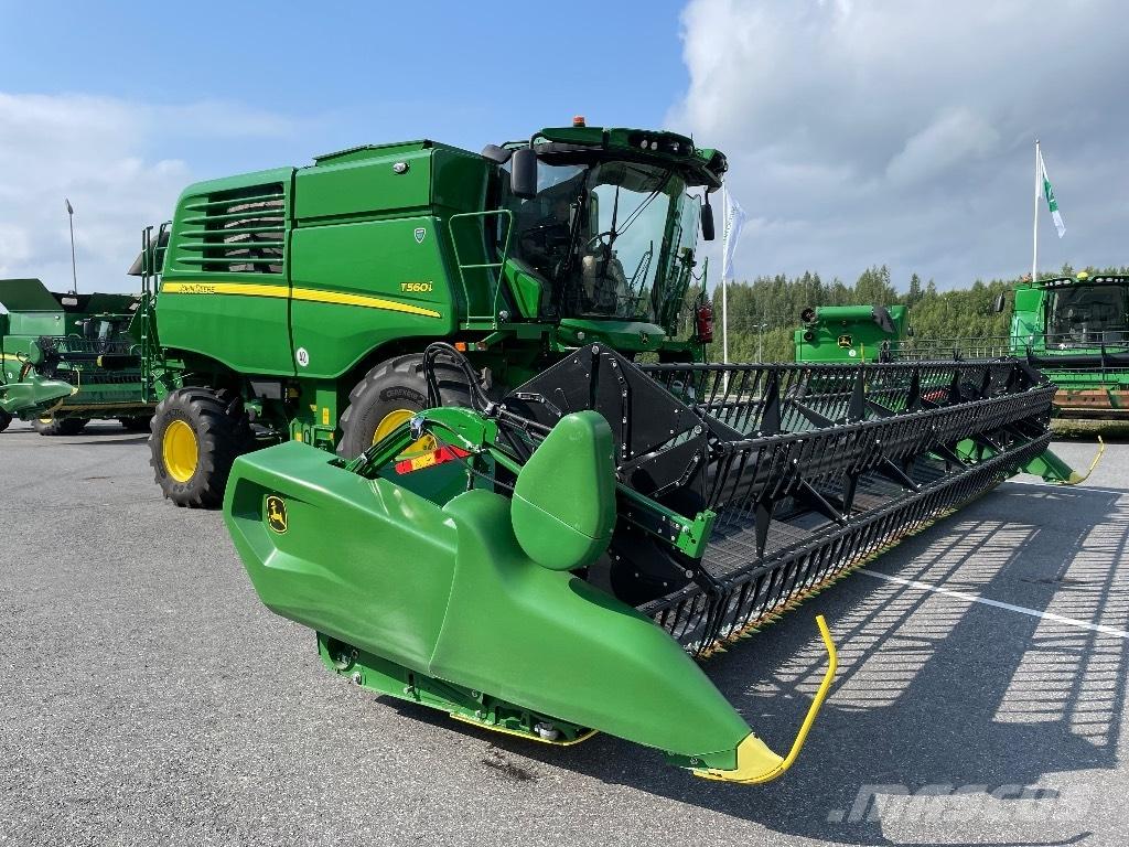 John Deere T 560 i Θεριζοαλωνιστικές μηχανές