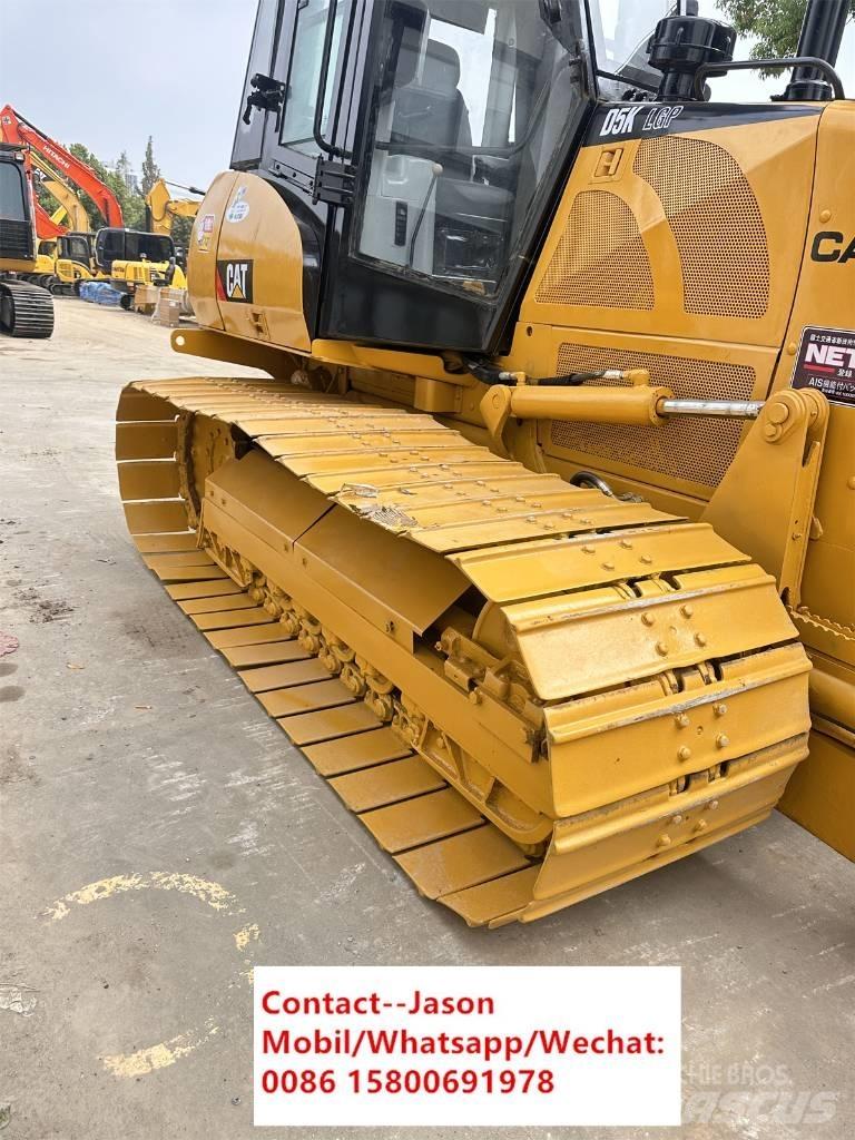 CAT D5K Μπουλντόζες με ερπύστριες