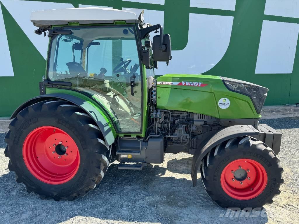 Fendt 211 P Τρακτέρ