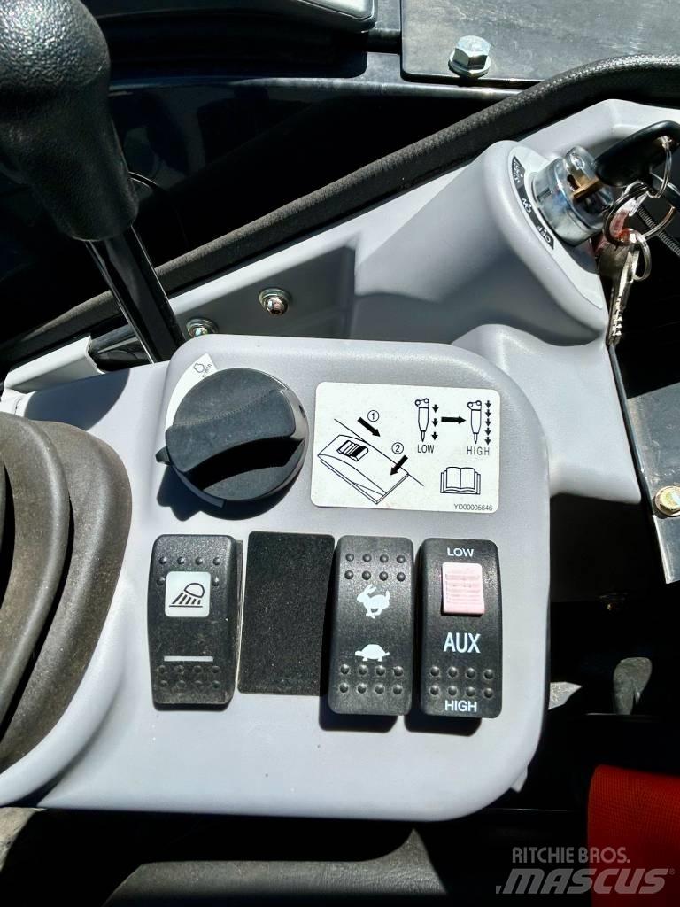 Hitachi ZX35U-5N Εκσκαφάκι (διαβολάκι) < 7t