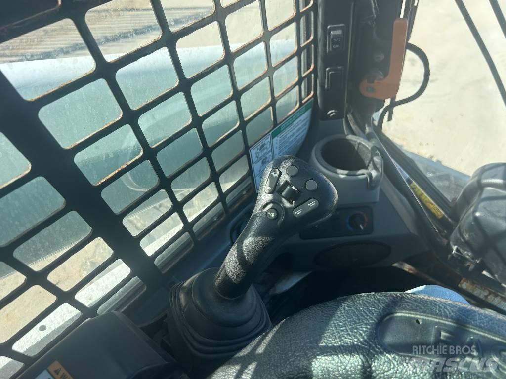 Bobcat S740 Φορτωτάκια