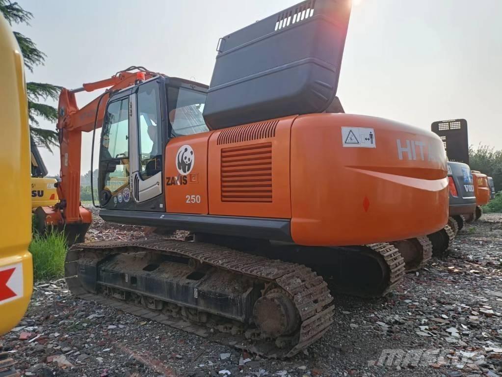 Hitachi ZX 250 LC Εκσκαφείς με ερπύστριες