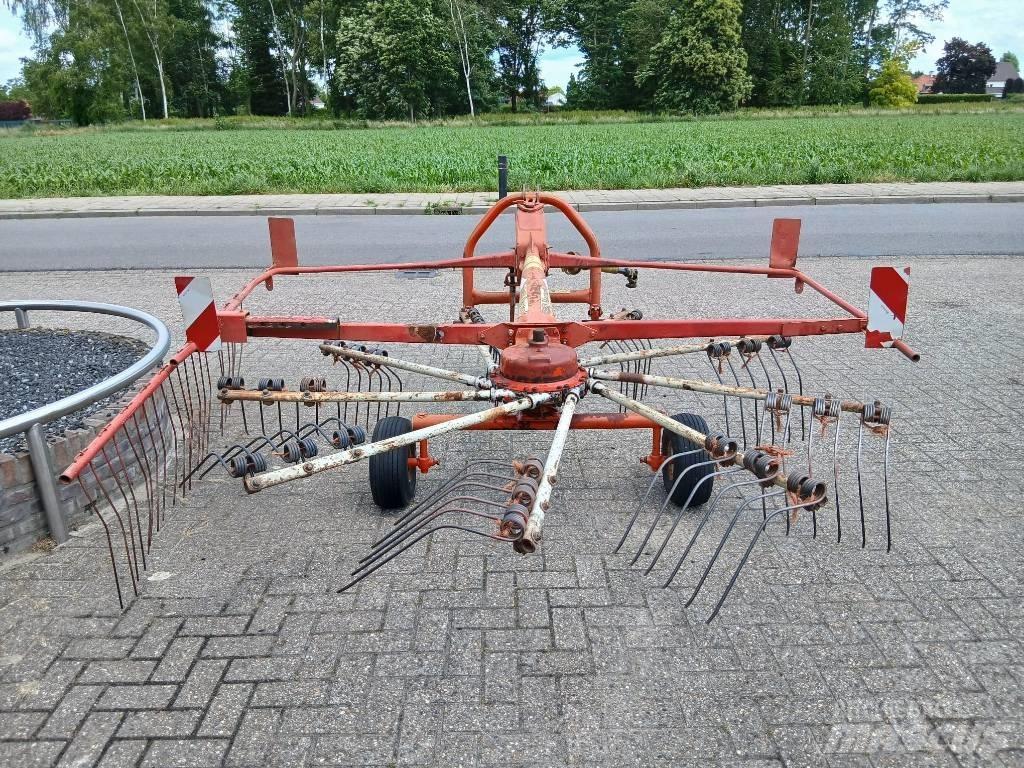 Kuhn GA 301 Αναμοχλευτήρες