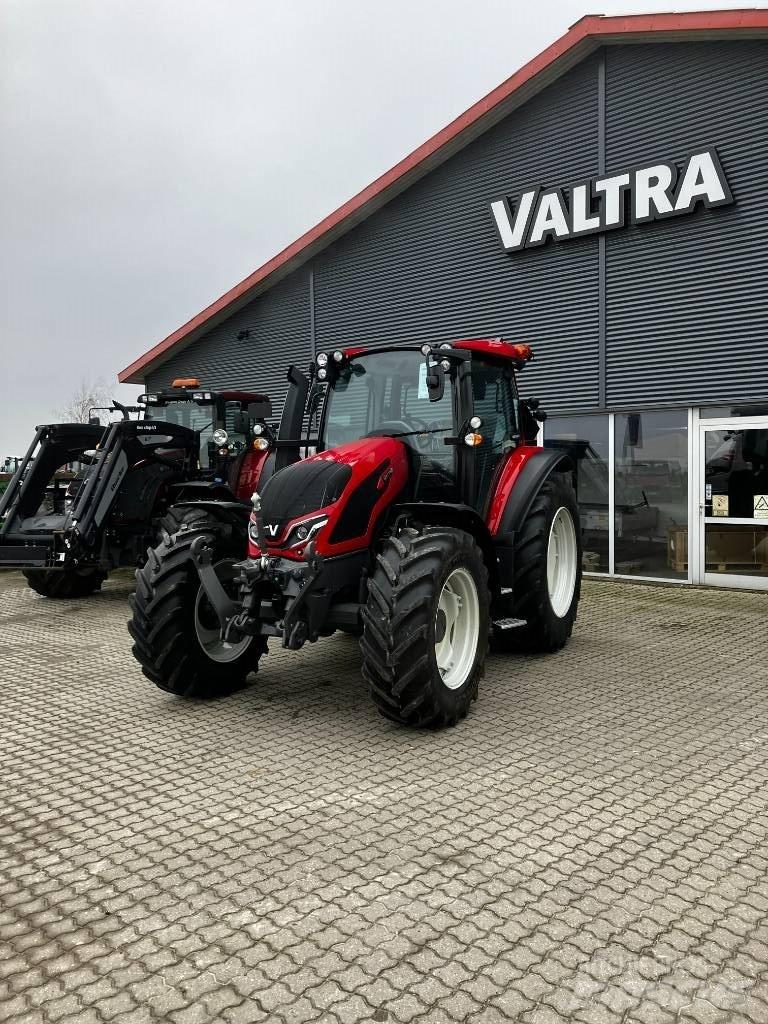 Valtra G135 Active Τρακτέρ