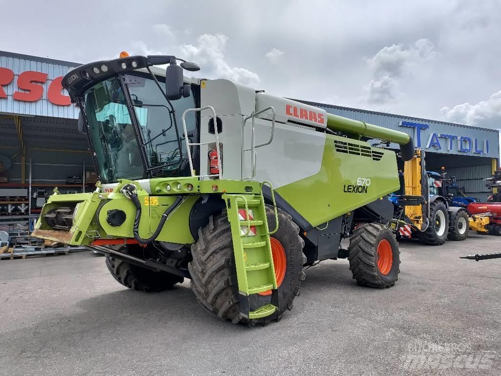 CLAAS Lexion 670 Θεριζοαλωνιστικές μηχανές