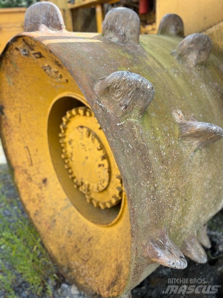 CAT 826 G Κύλινδροι συμπίεσης αποβλήτων