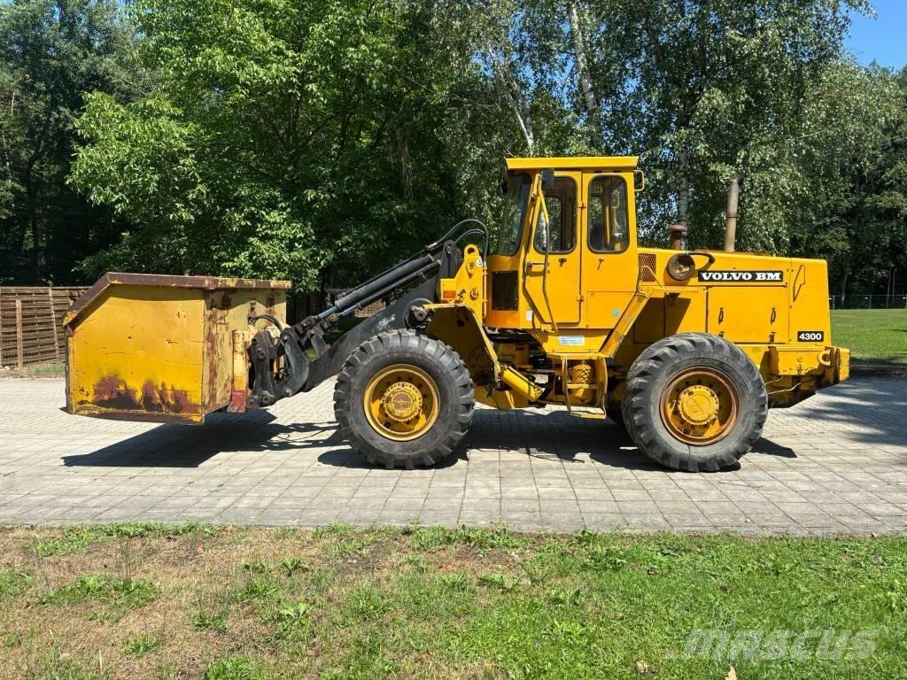 Volvo BM 4300 Φορτωτές με λάστιχα (Τροχοφόροι)