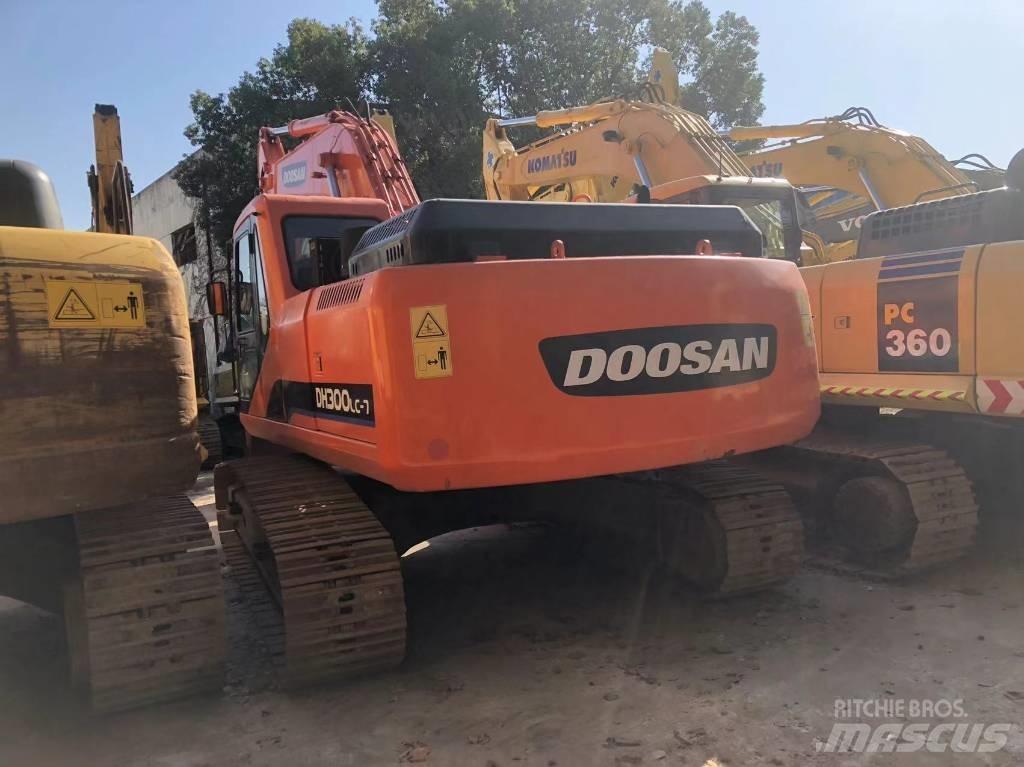 Doosan 225 LC Εκσκαφείς με ερπύστριες