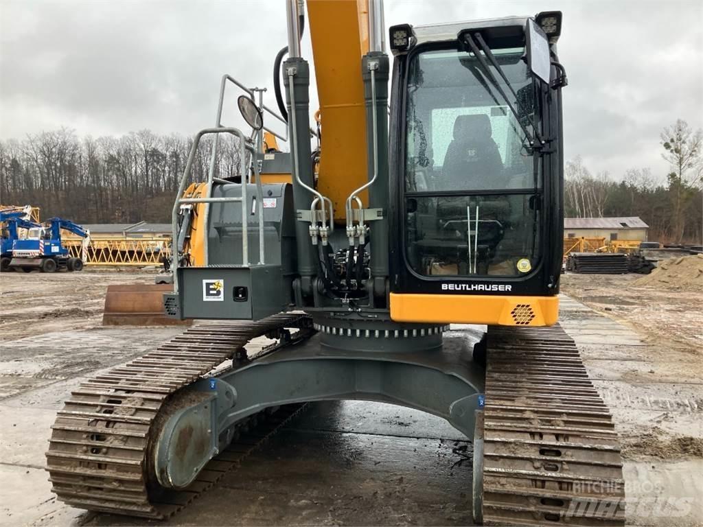 Liebherr R924 Εκσκαφείς με ερπύστριες
