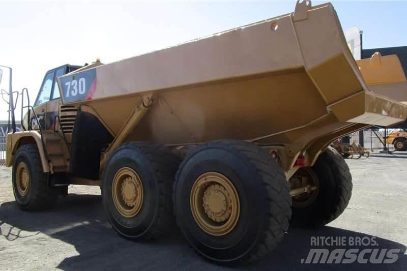 CAT 730 Σπαστό Dump Truck ADT