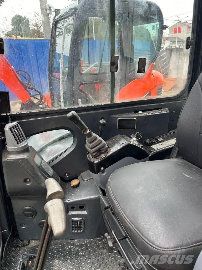 Hitachi ZX 60 Εκσκαφάκι (διαβολάκι) < 7t