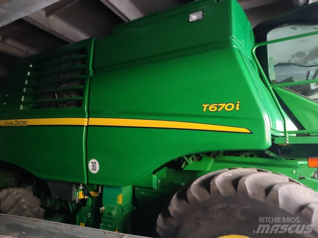 John Deere T 670 i Θεριζοαλωνιστικές μηχανές