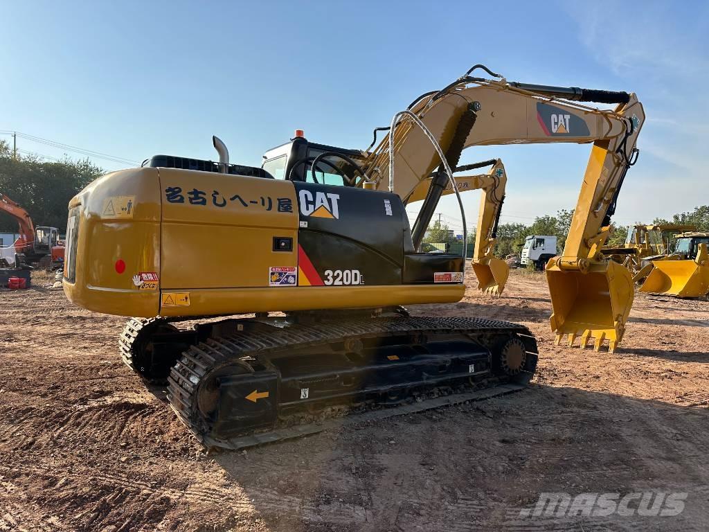CAT 320 D L Εκσκαφείς με ερπύστριες