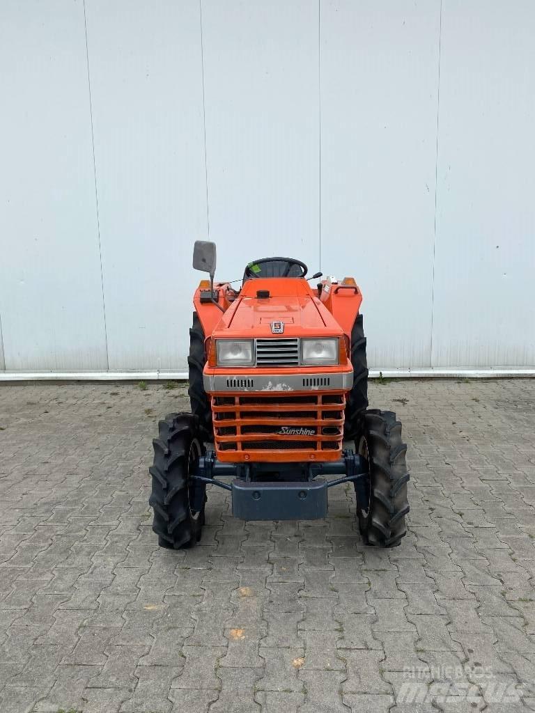Kubota L1-225 Τρακτέρ μικρών διαστάσεων